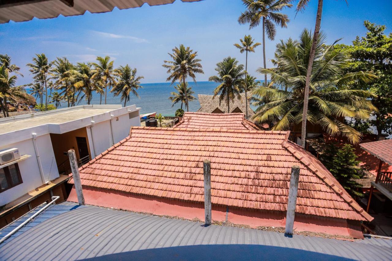 Black Beach Resort Varkala Eksteriør bilde